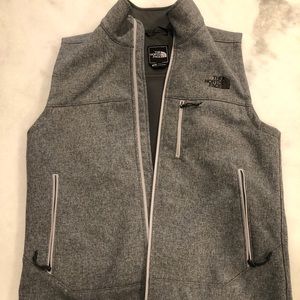 The North Face Apex Bionic Vest - Men’s Small